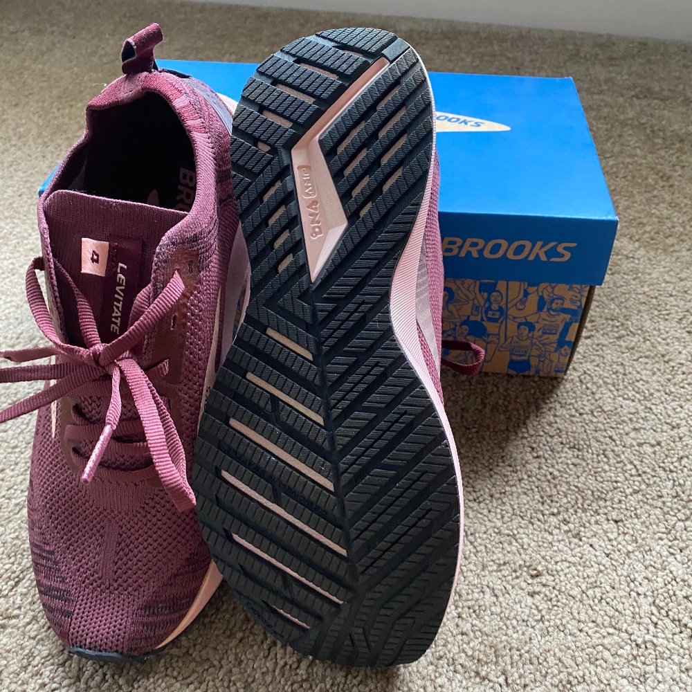 Brooks Levitate 4